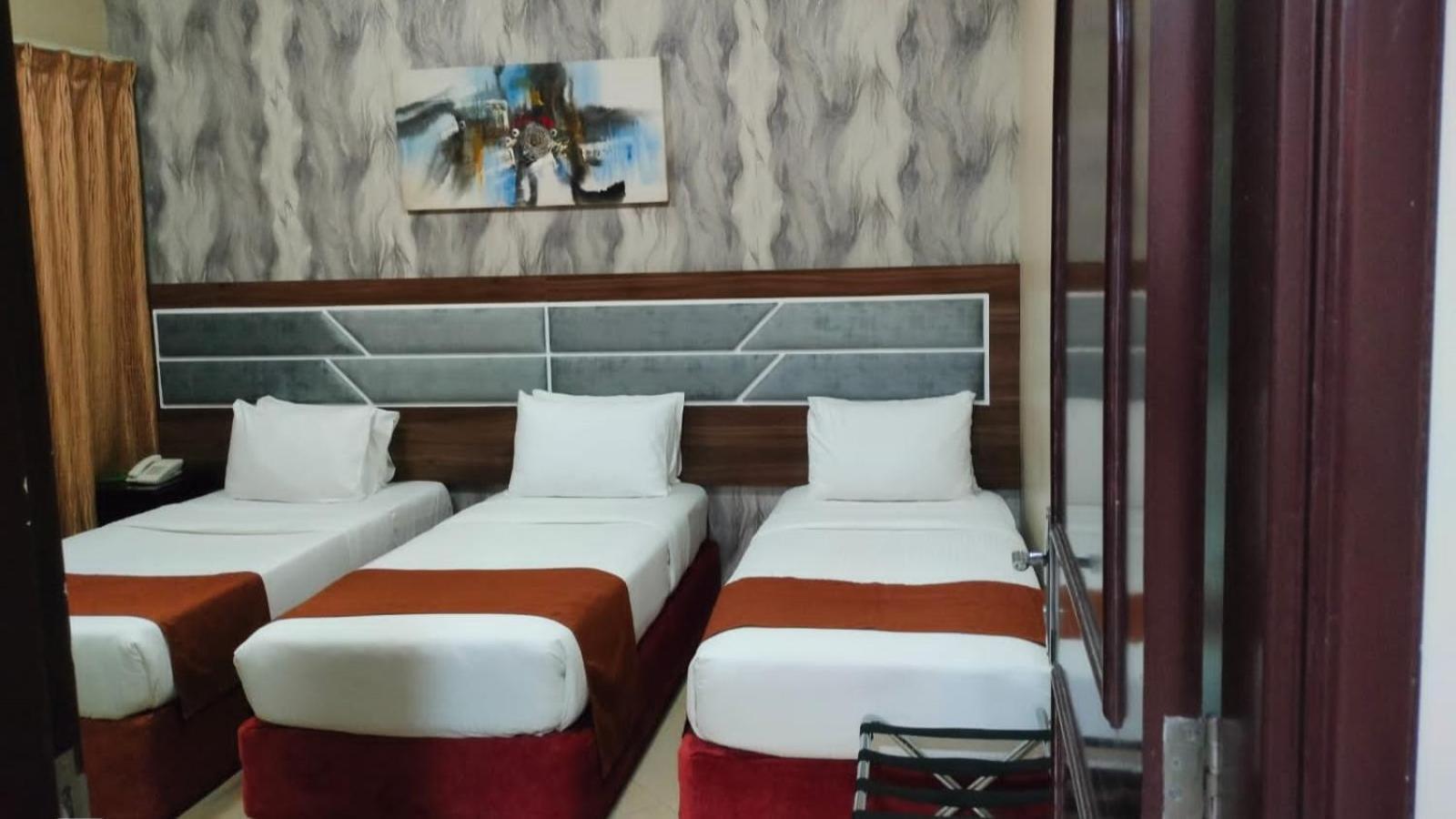Emirates Stars Hotel Apartments Schardscha Exterior foto