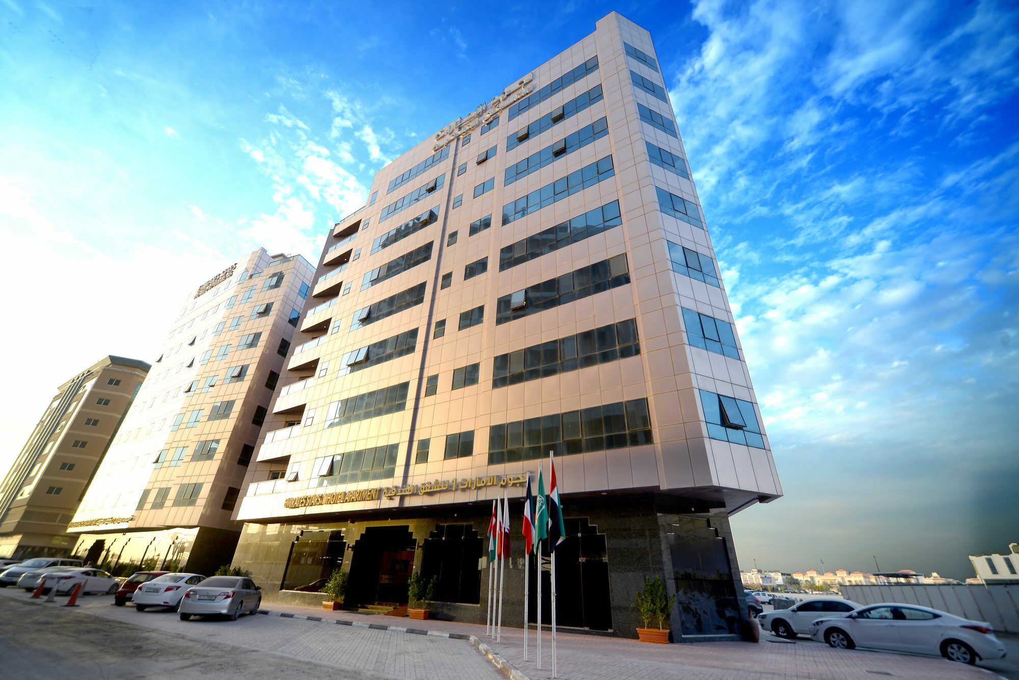 Emirates Stars Hotel Apartments Schardscha Exterior foto